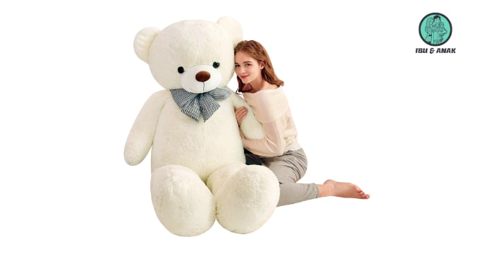 Ikasa Giant Teddy Bear