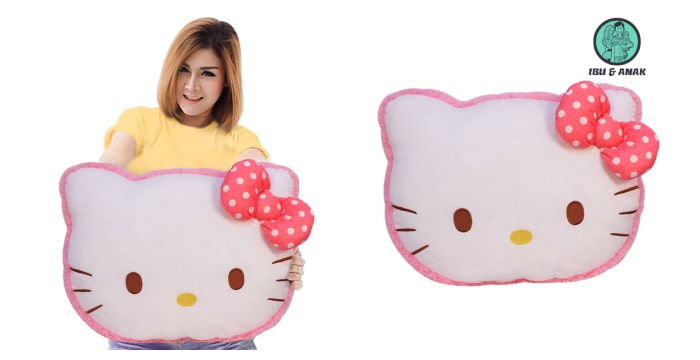 Istana Boneka Bantal Jumbo Hello Kitty