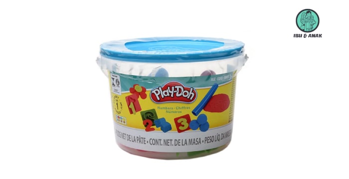 Hasbro Play-Doh Fun with Numbers Bucket