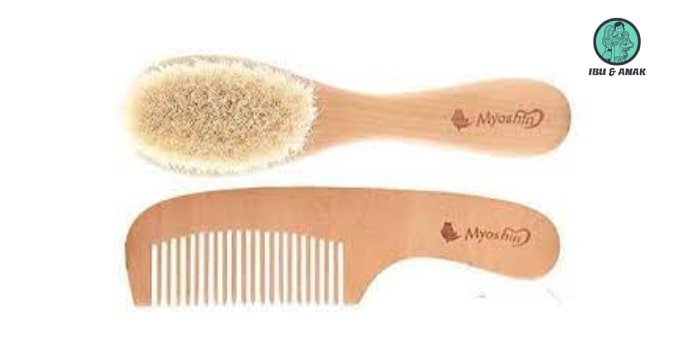 Myoshin Wooden Comb and Brush 